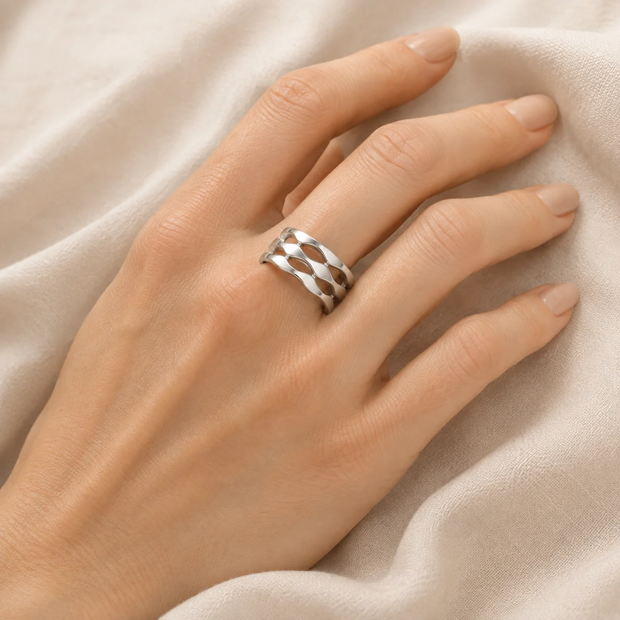 Flow Trinity Contemporary Wave Ring | 3D Jewelry Design — view 5